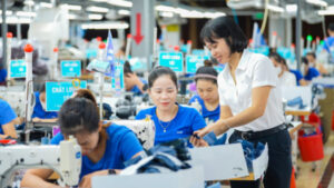 Mức lương công nhân phù hợp là động lực lớn cho sản xuất